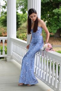 United Hearts By Lola Photography Prom Portrait